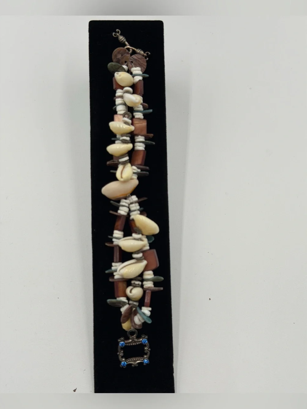 Handmade Shell Bead Bracelet Child Size 5.5”